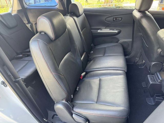 TOYOTA豐田 WISH  第13張相片