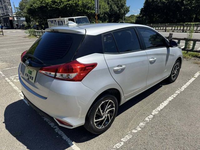 TOYOTA豐田 YARIS  第2張相片