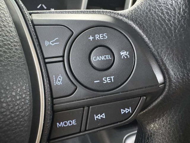 TOYOTA豐田 ALTIS  第6張相片