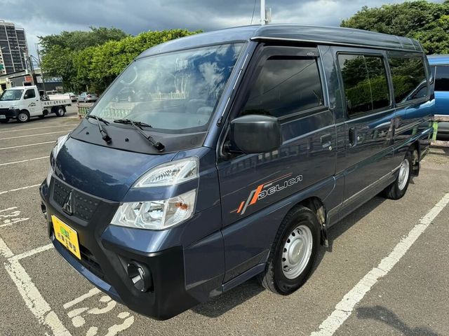 MITSUBISHI三菱 DELICA  第1張相片