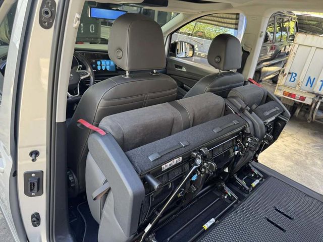 VOLKSWAGEN福斯 CADDY  第10張相片