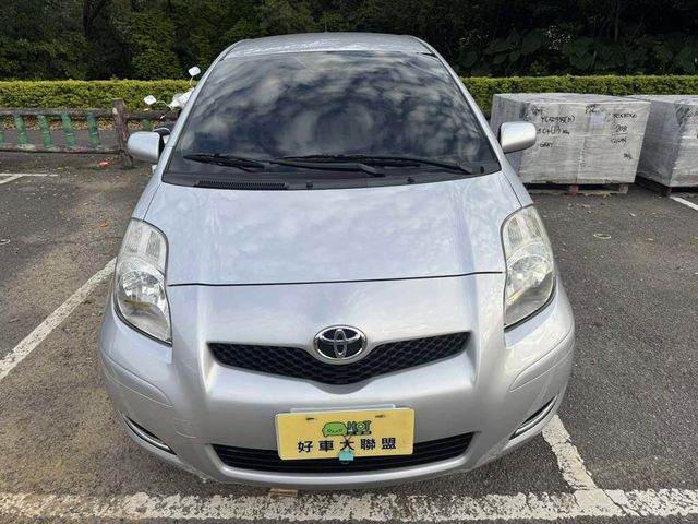 TOYOTA豐田 YARIS  第2張相片