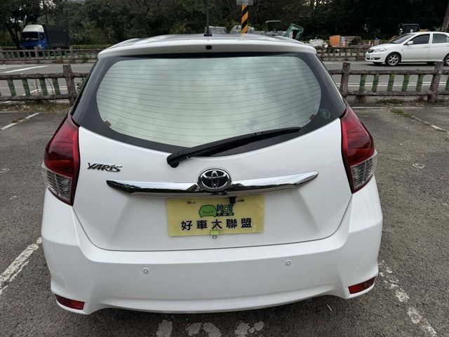 TOYOTA豐田 YARIS  第2張相片