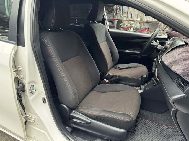TOYOTA豐田 YARIS  第7張相片
