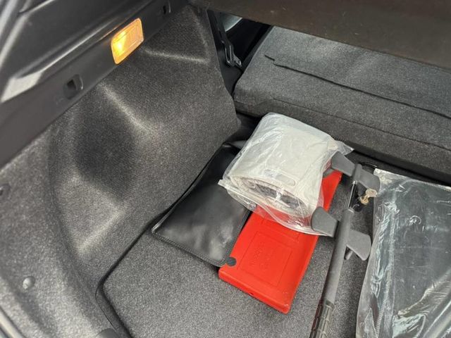 TOYOTA豐田 YARIS  第14張相片