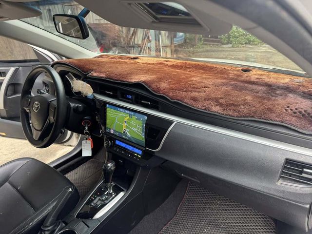 TOYOTA豐田 ALTIS  第6張相片