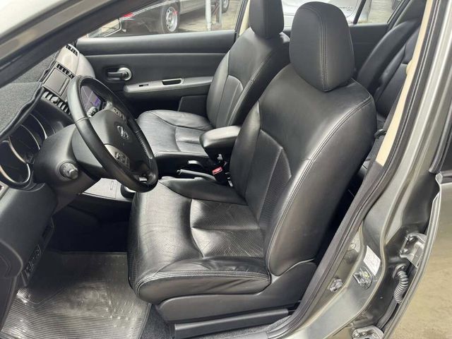 NISSAN日產 TIIDA  第8張相片