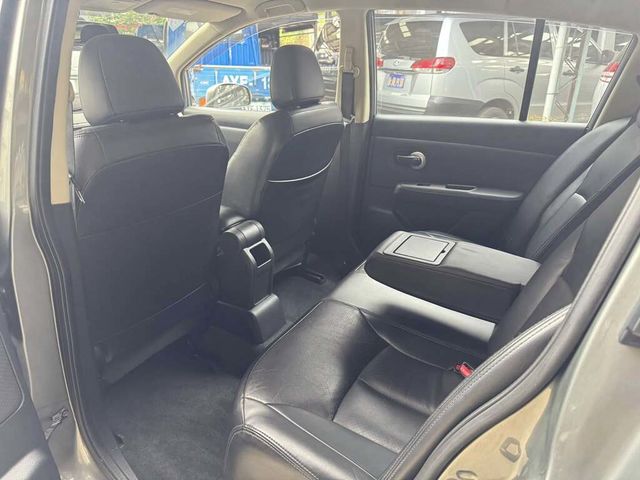 NISSAN日產 TIIDA  第10張相片