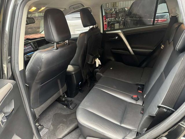 TOYOTA豐田 RAV4  第3張相片