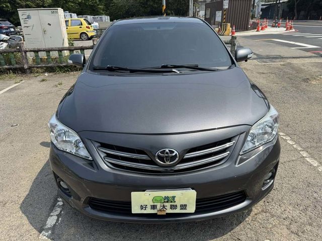 TOYOTA豐田 ALTIS  第2張相片