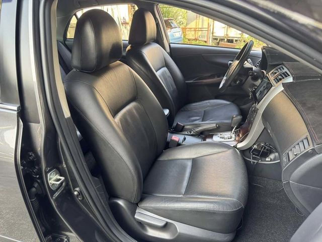 TOYOTA豐田 ALTIS  第10張相片