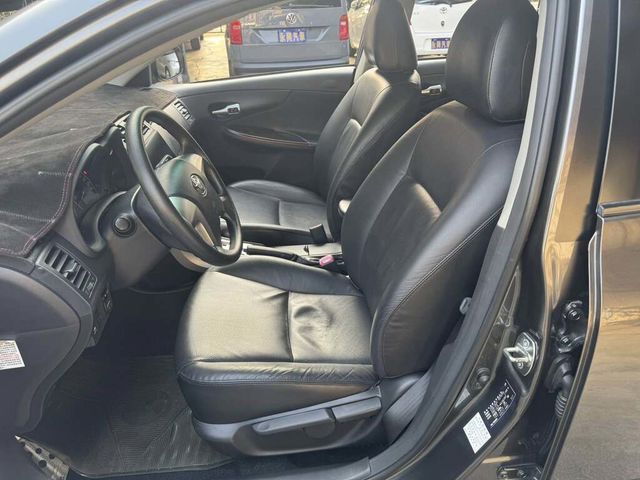 TOYOTA豐田 ALTIS  第11張相片