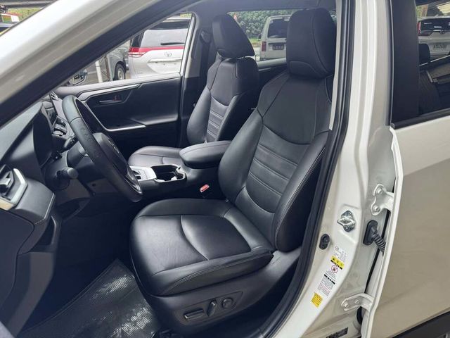 TOYOTA豐田 RAV4  第11張相片
