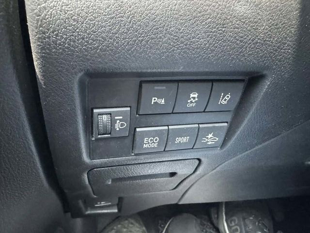 TOYOTA豐田 YARIS  第3張相片