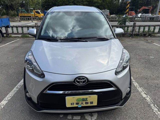TOYOTA豐田 SIENTA  第2張相片