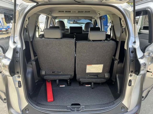 TOYOTA豐田 SIENTA  第15張相片