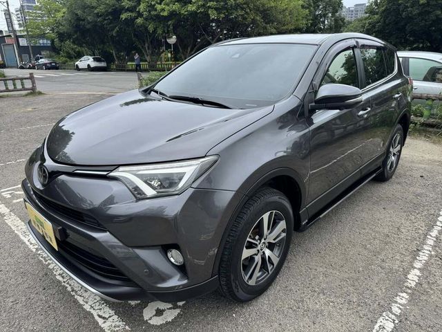 TOYOTA豐田 RAV4  第1張相片