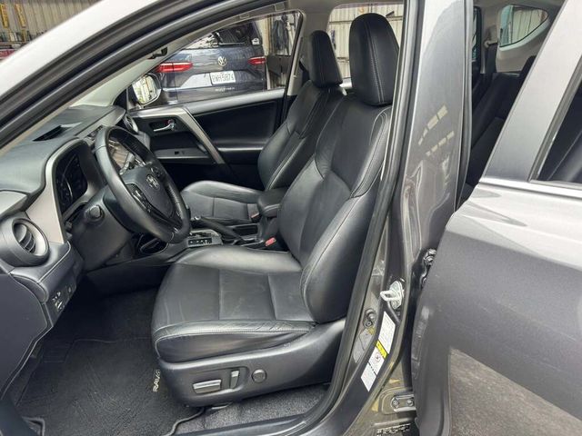 TOYOTA豐田 RAV4  第12張相片