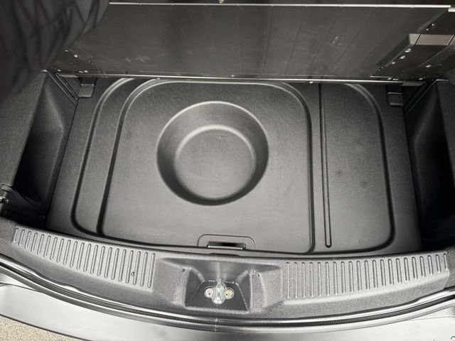 MITSUBISHI三菱 COLT PLUS  第8張相片