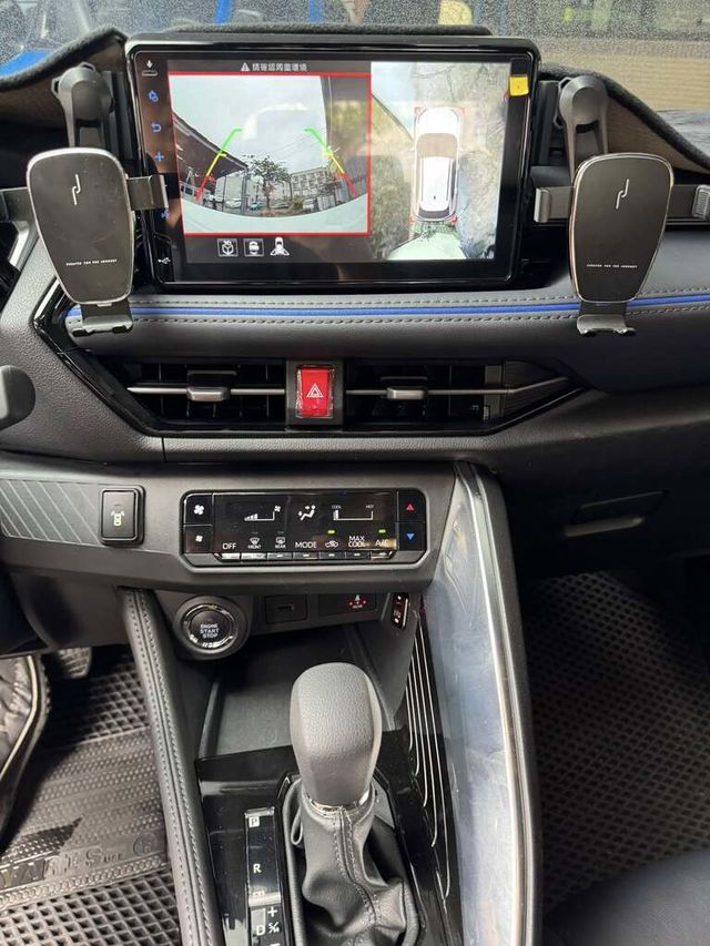 TOYOTA豐田 YARIS CROSS  第14張相片