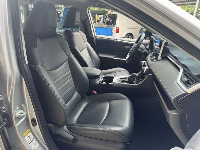 TOYOTA豐田 COROLLA CROSS HYBRID  第2張相片