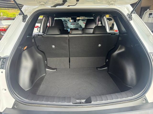 TOYOTA豐田 COROLLA CROSS HYBRID  第10張相片