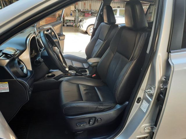TOYOTA豐田 RAV4  第8張相片