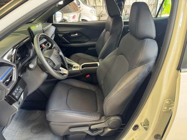 TOYOTA豐田 YARIS CROSS  第14張相片