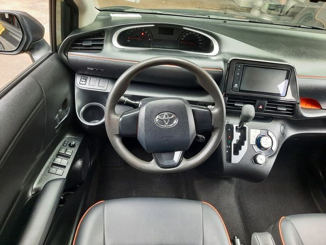 TOYOTA豐田 SIENTA  第9張相片