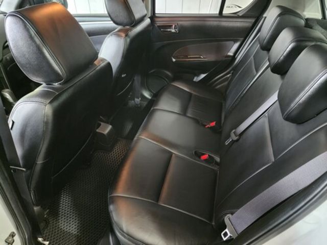 SUZUKI鈴木 SWIFT  第8張相片