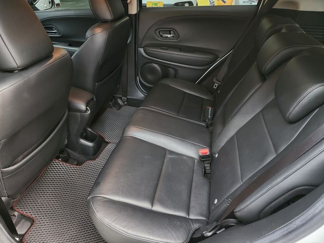HONDA本田 HR-V  第8張相片