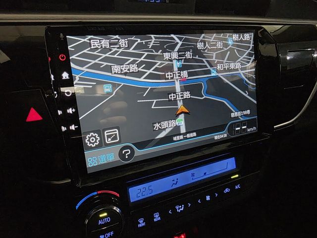 TOYOTA豐田 ALTIS  第9張相片