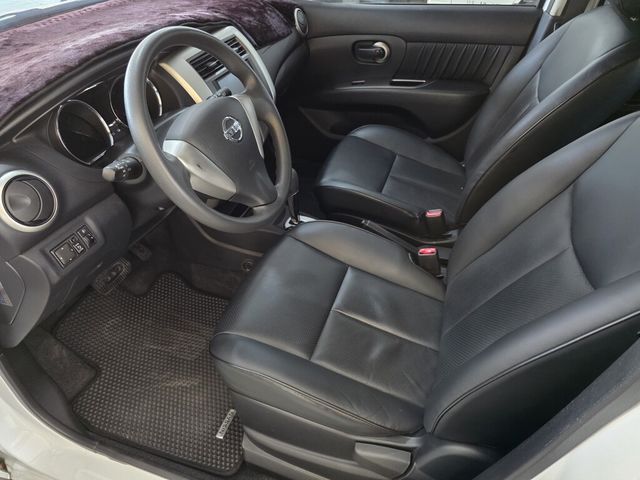 NISSAN日產 LIVINA  第7張相片