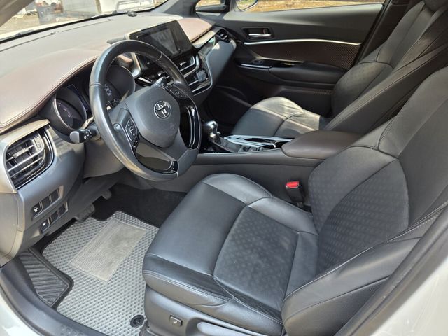 TOYOTA豐田 C-HR  第8張相片