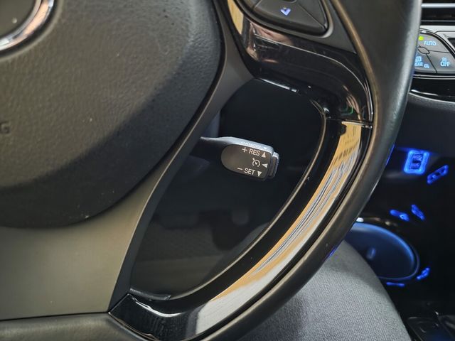 TOYOTA豐田 C-HR  第10張相片