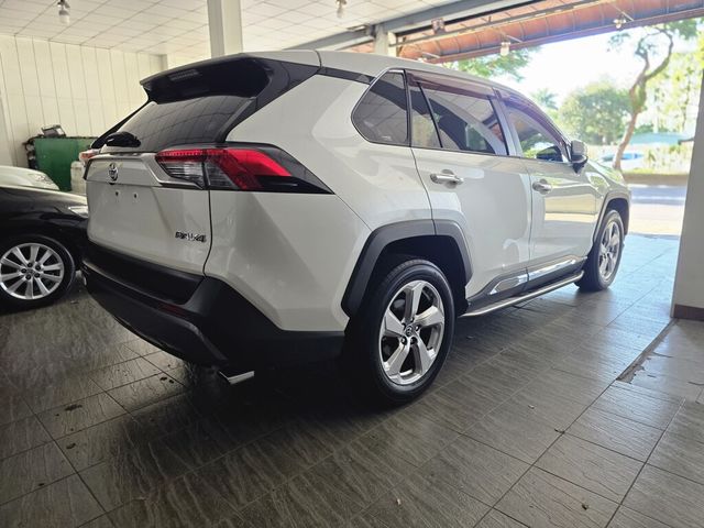 TOYOTA豐田 RAV4  第2張相片