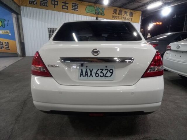 NISSAN日產 TIIDA  第4張相片