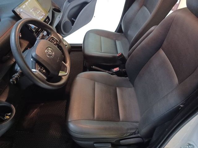 TOYOTA豐田 SIENTA  第13張相片