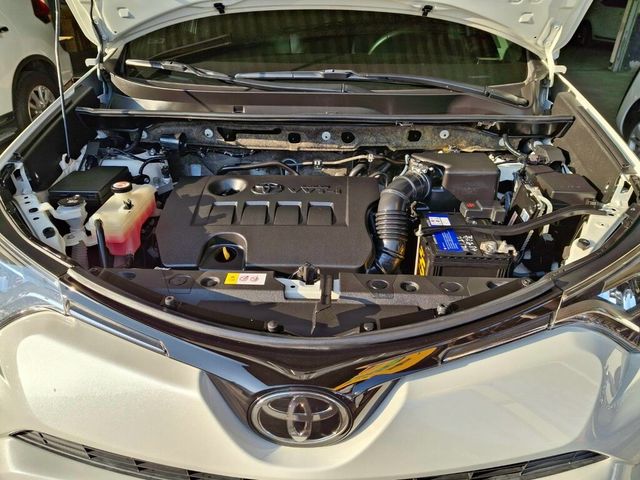 TOYOTA豐田 RAV4  第7張相片