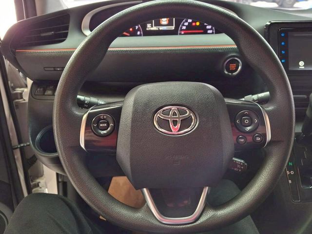 TOYOTA豐田 SIENTA  第8張相片