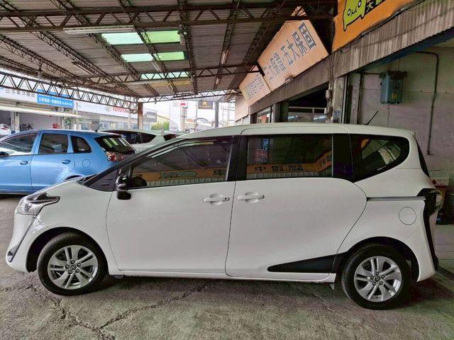 TOYOTA豐田 SIENTA  第14張相片