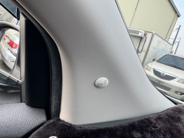 NISSAN日產 TIIDA  第7張相片