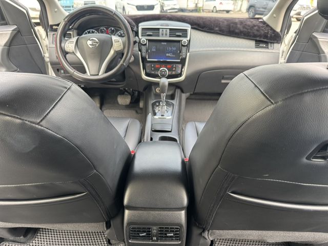 NISSAN日產 TIIDA  第11張相片