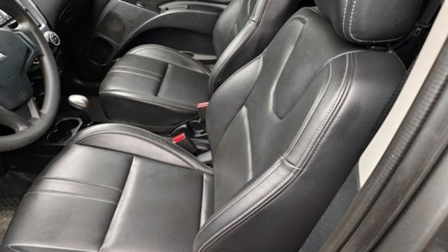 MITSUBISHI三菱 COLT PLUS  第8張相片