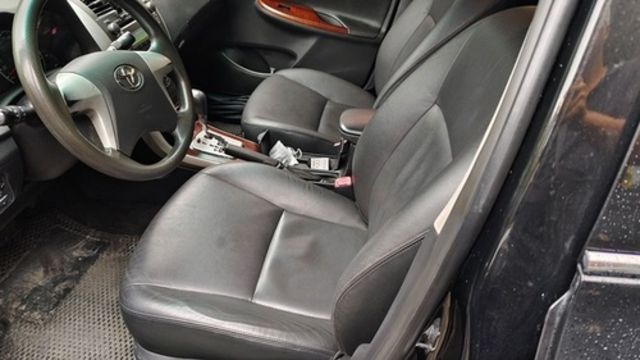 TOYOTA豐田 ALTIS  第5張相片