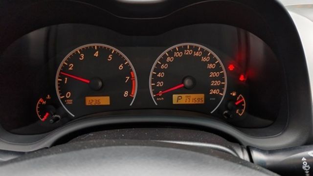 TOYOTA豐田 ALTIS  第7張相片