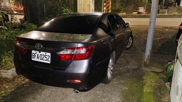 TOYOTA豐田 CAMRY  第3張相片