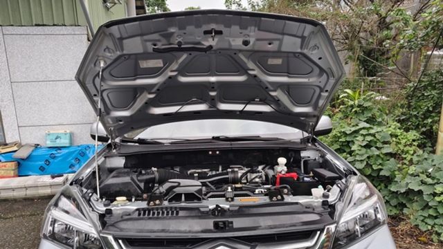 MITSUBISHI三菱 ZINGER  第12張相片