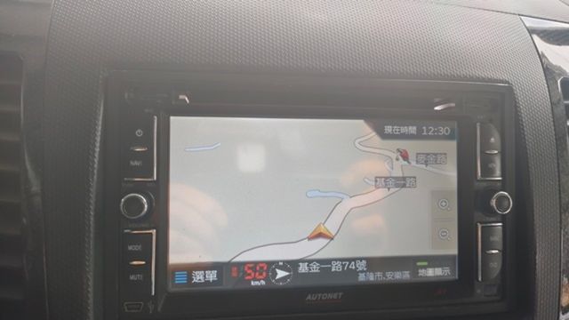MITSUBISHI三菱 OUTLANDER  第14張相片