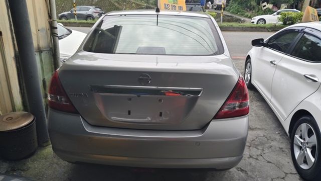 NISSAN日產 TIIDA  第4張相片